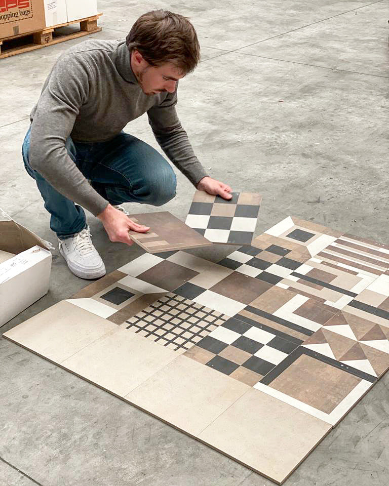 Quali regole e suggerimenti seguire per la posa nella regola d’arte delle piastrelle?