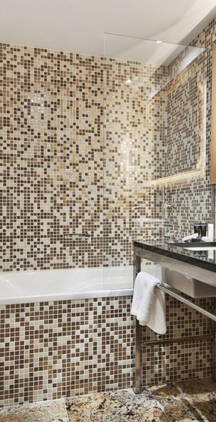 Il mosaico Appiani per la tua piscina