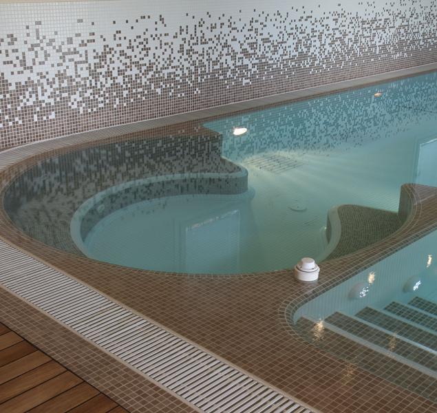 Il mosaico Appiani per la tua piscina