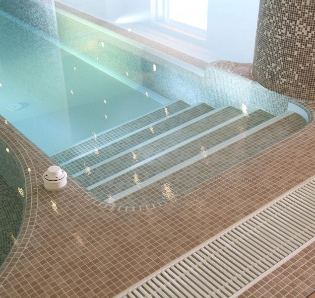 Il mosaico Appiani per la tua piscina